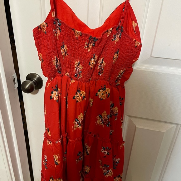 Summer dress - Picture 2 of 2